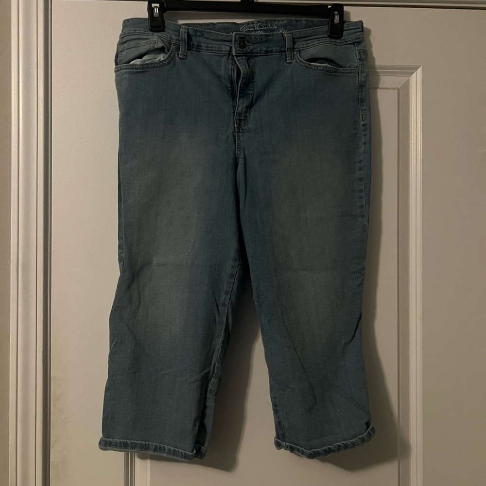 Gloria Vanderbilt Blue Capri Pants Relaxed Fit